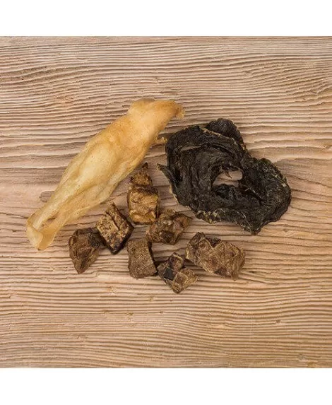 Canis Plus posušen jelenji mix (srce, pljuča, ušesa) 200g